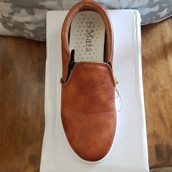 Mata Traders Shoes - Mata shoes slip on sneakers sz 7